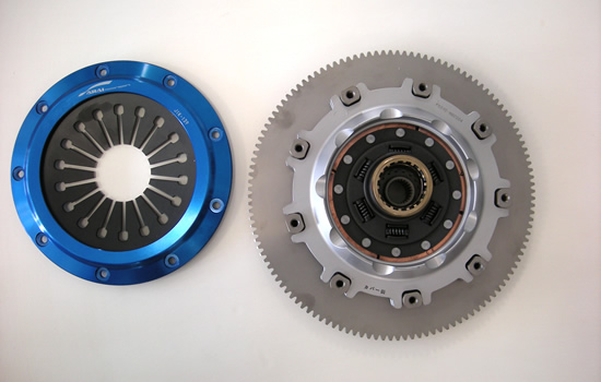 Twin plate clutch
